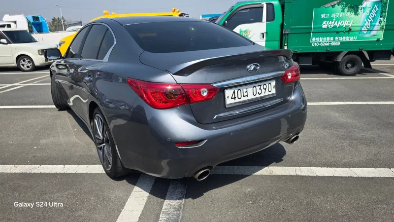 Infiniti Q50
