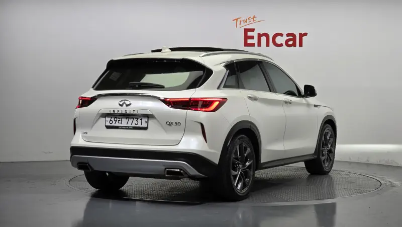 Infiniti QX50