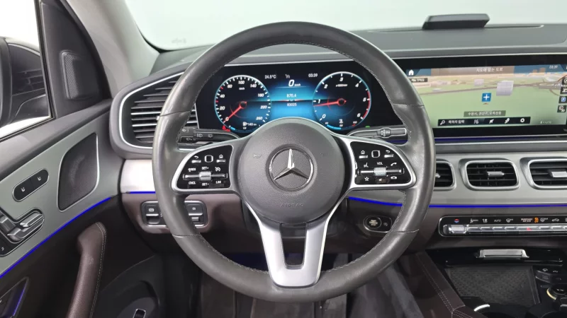 Mercedes-Benz GLE-Class
