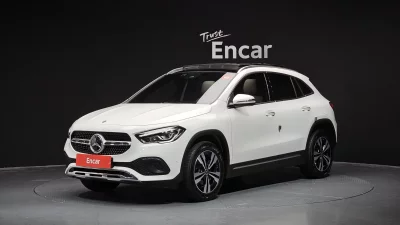 Mercedes-Benz GLA-Class