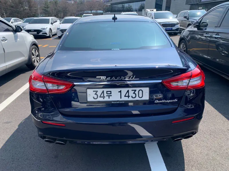 Maserati Quattroporte