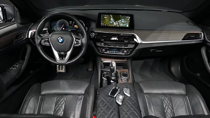 BMW 5-Series