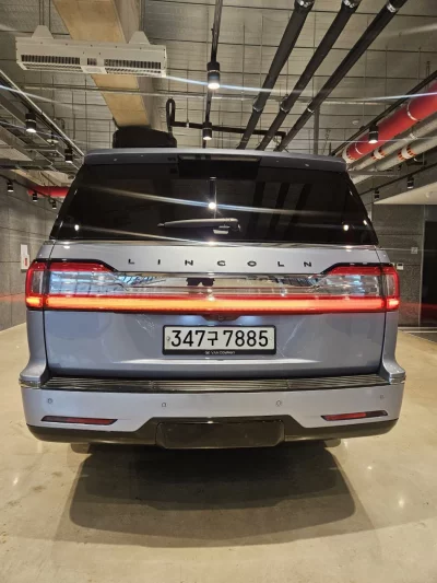 Lincoln NAVIGATOR
