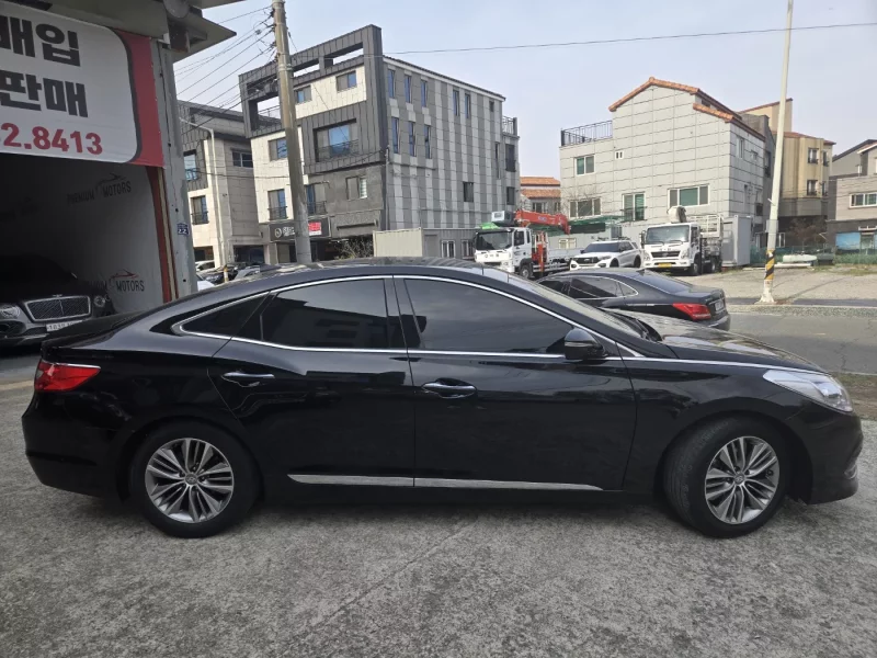 Hyundai Grandeur