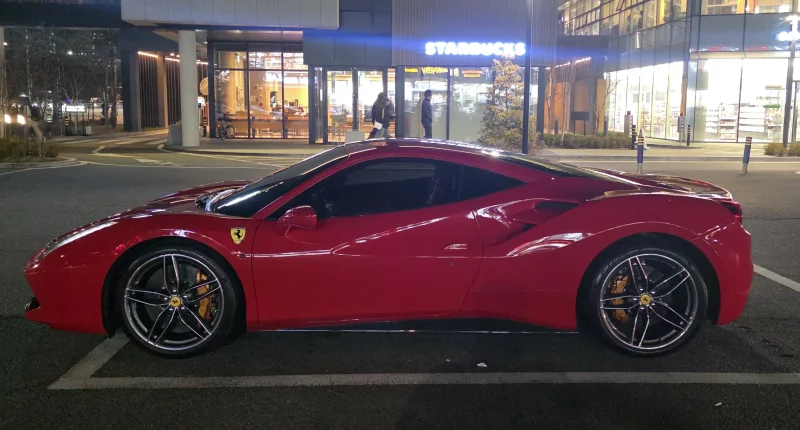 Ferrari 488