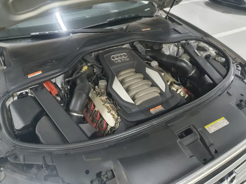 Audi A8