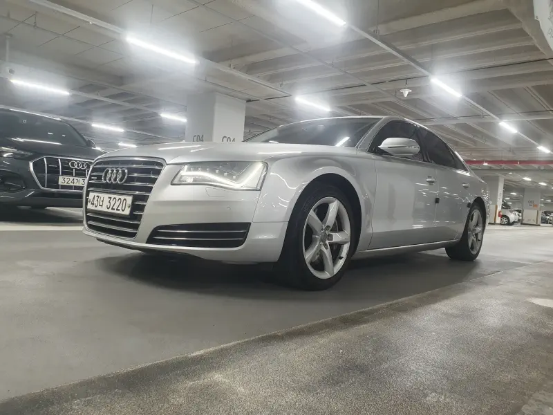Audi A8