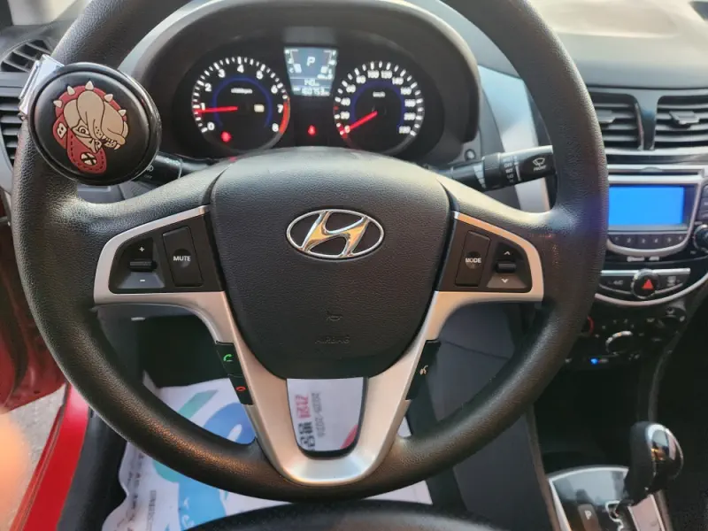 Hyundai Accent