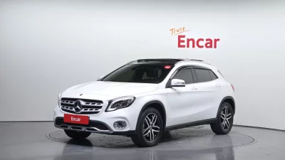 Mercedes-Benz GLA-Class