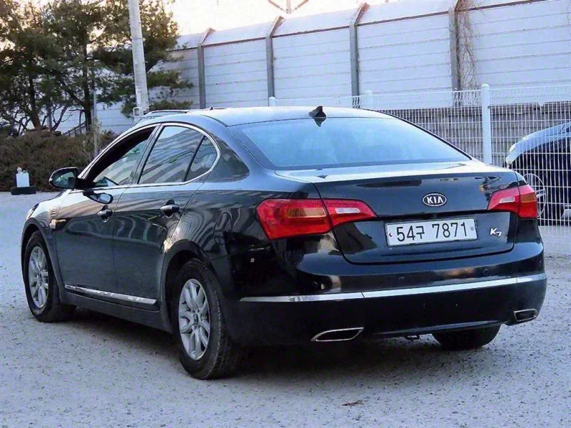 Kia K7