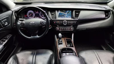 Kia K9