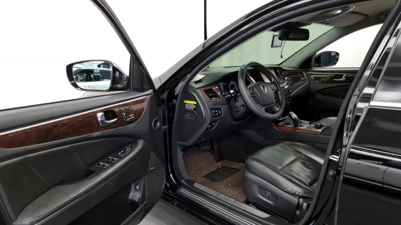 Hyundai Equus