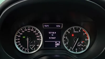 Infiniti Q30