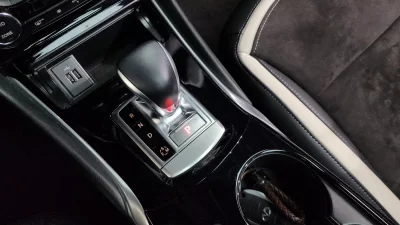 Infiniti Q30