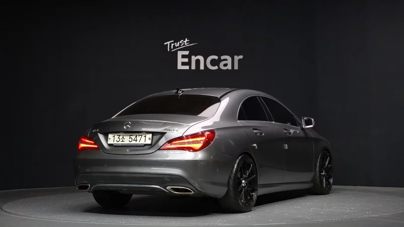 Mercedes-Benz CLA-Class