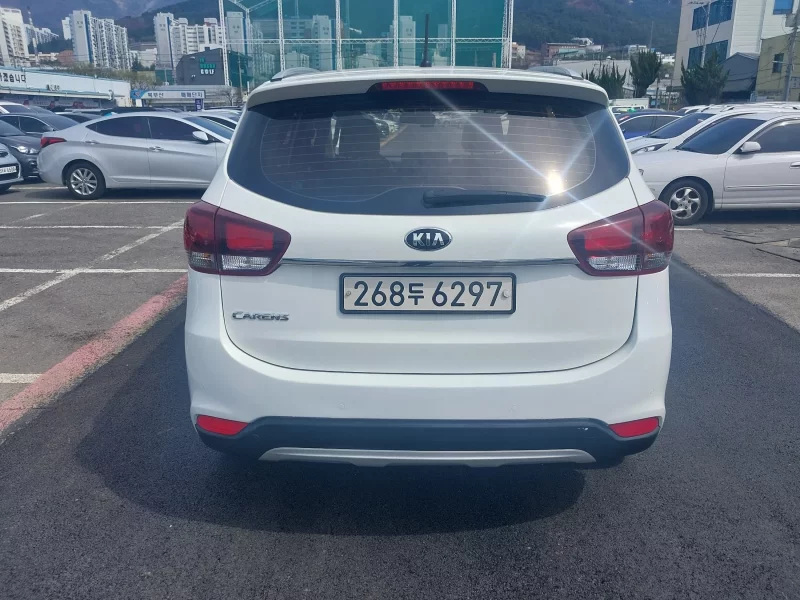 Kia Carens