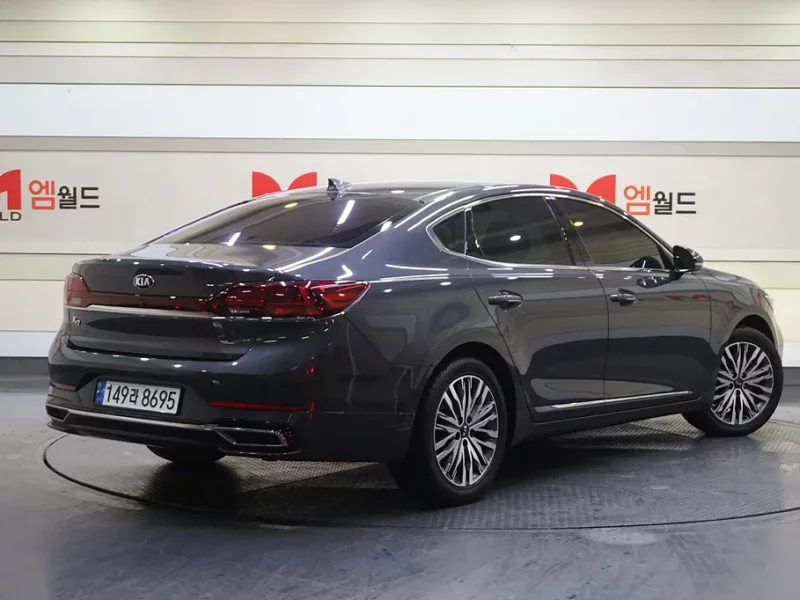 Kia K7