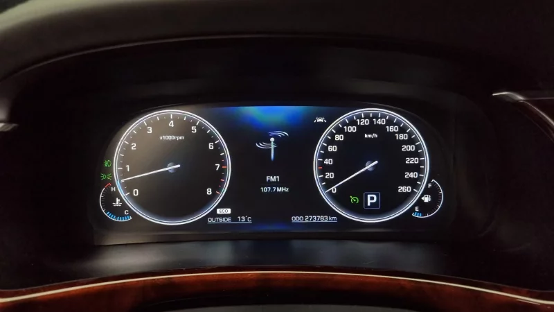 Hyundai Equus