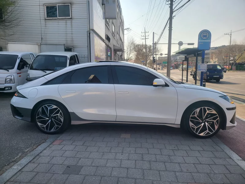 Hyundai Ioniq6