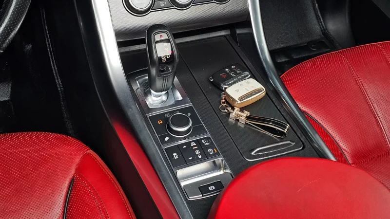 Land Rover RANGE ROVER SPORT