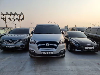 Hyundai Starex