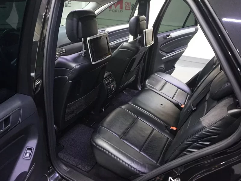 Mercedes-Benz M-class