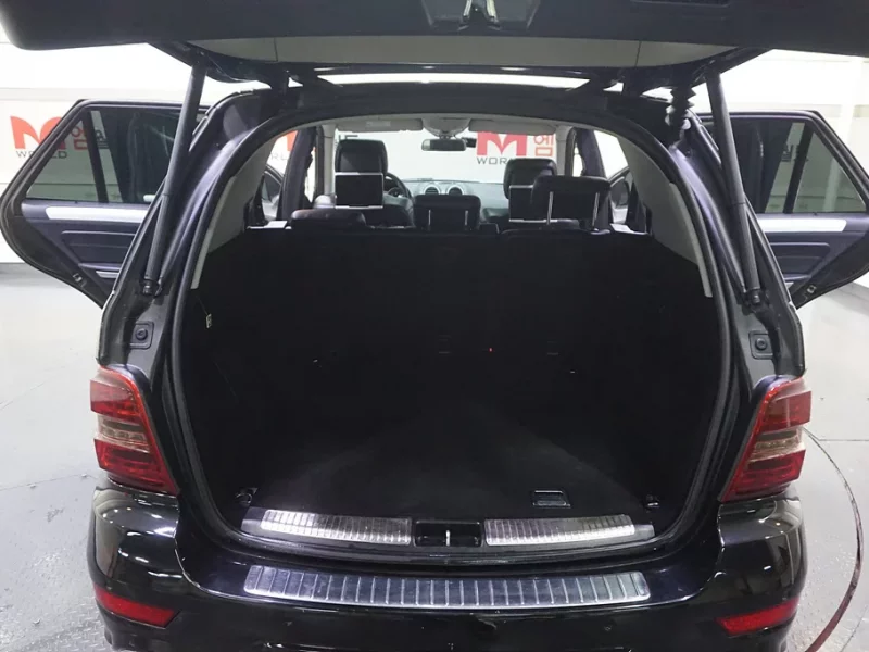 Mercedes-Benz M-class