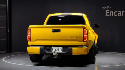 Toyota TUNDRA