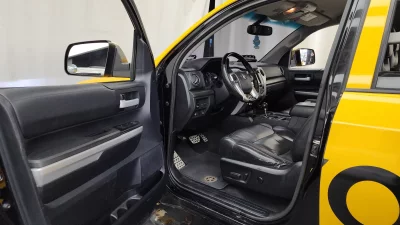 Toyota TUNDRA