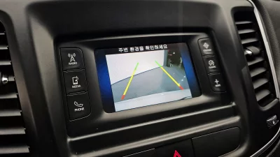 Chrysler 200