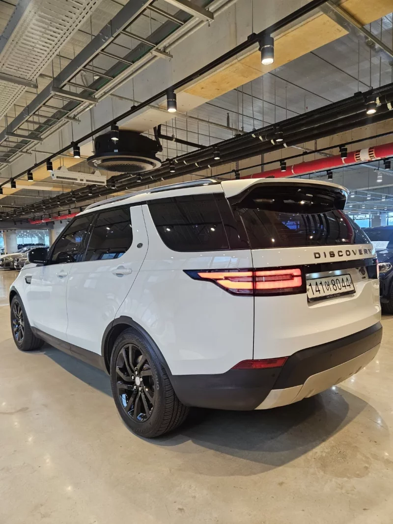 Land Rover DISCOVERY