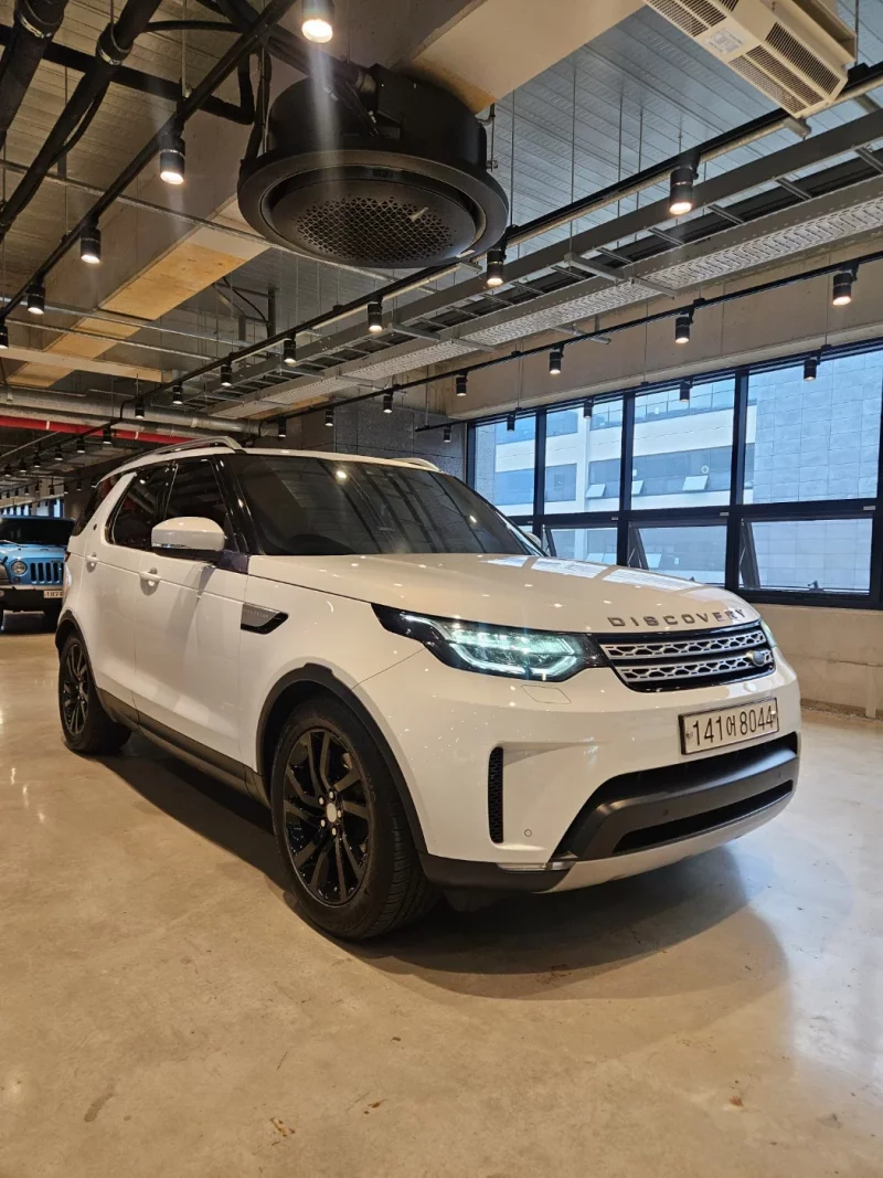 Land Rover DISCOVERY