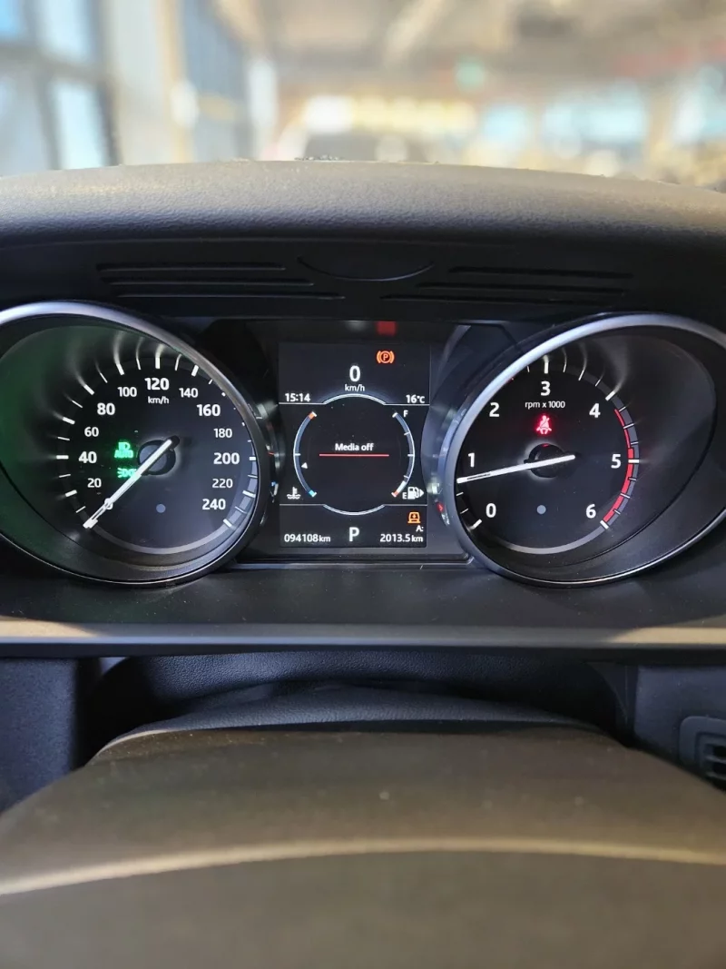 Land Rover DISCOVERY