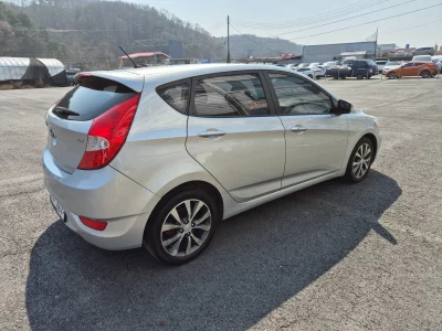 Hyundai Accent