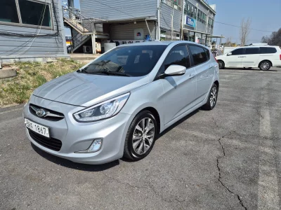 Hyundai Accent