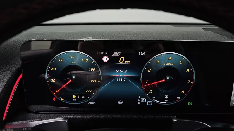 Mercedes-Benz GLB-Class