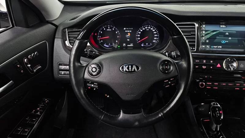 Kia K9