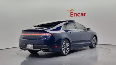 Lincoln MKZ