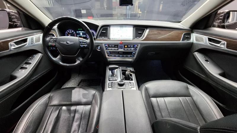 Genesis G80