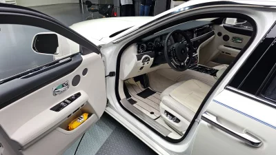 Rolls-Royce GHOST