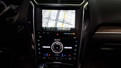 Ford EXPLORER