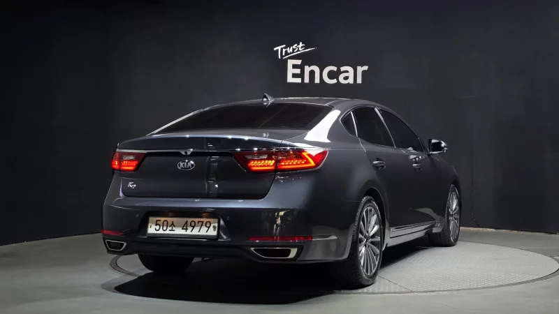 Kia K7