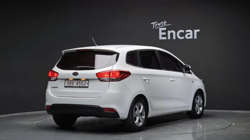 Kia Carens