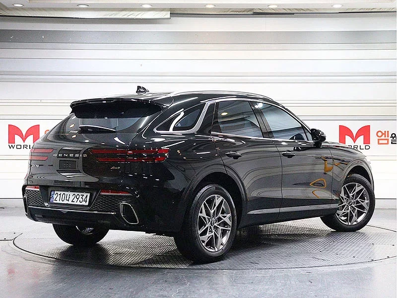 Genesis GV70