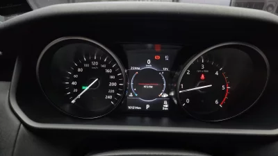 Land Rover DISCOVERY
