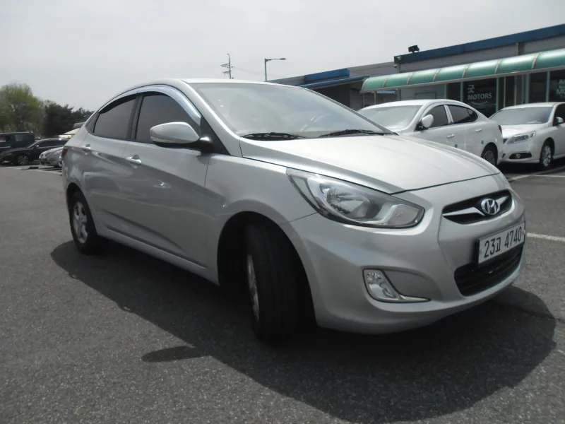 Hyundai Accent