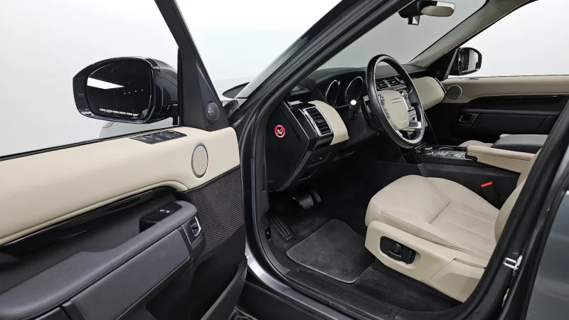 Land Rover DISCOVERY