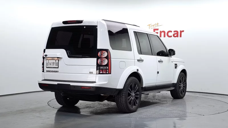 Land Rover DISCOVERY