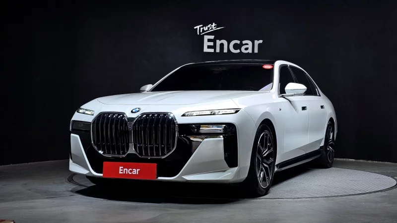BMW 7-Series