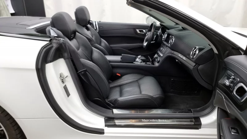 Mercedes-Benz SL-Class